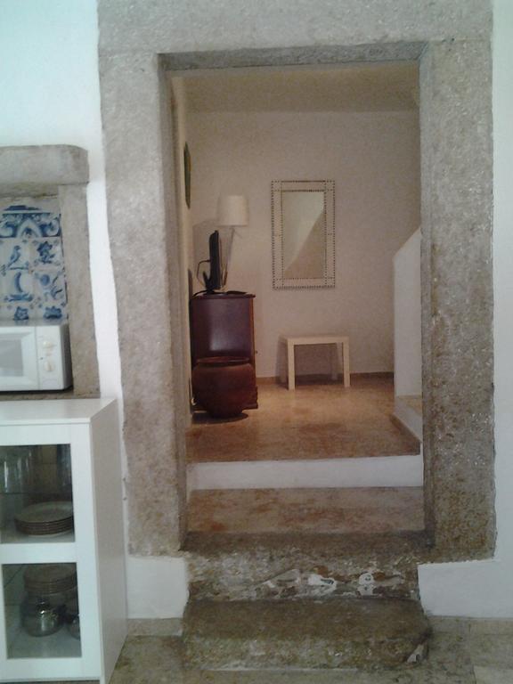 Typical Small House Near Lisbon Oeiras Εξωτερικό φωτογραφία