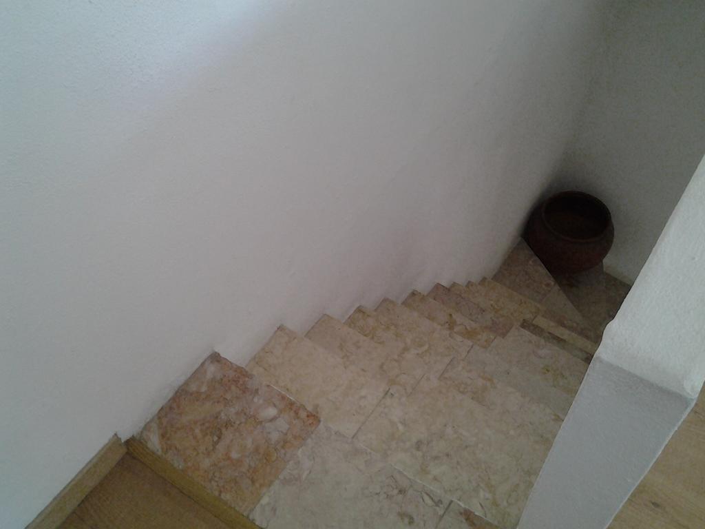 Typical Small House Near Lisbon Oeiras Εξωτερικό φωτογραφία